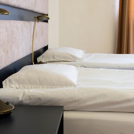 Hotel Slaviani Dimitrovgrad  Eksteriør bilde