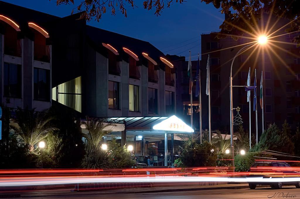 Hotel Slaviani Dimitrovgrad  Eksteriør bilde